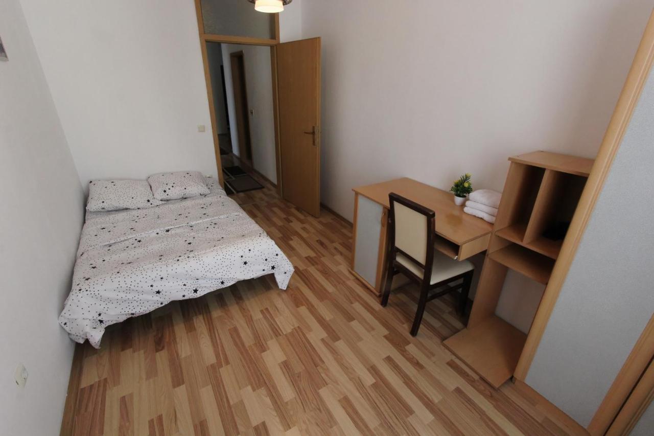 Kasumi Apartment Pristina Eksteriør bilde