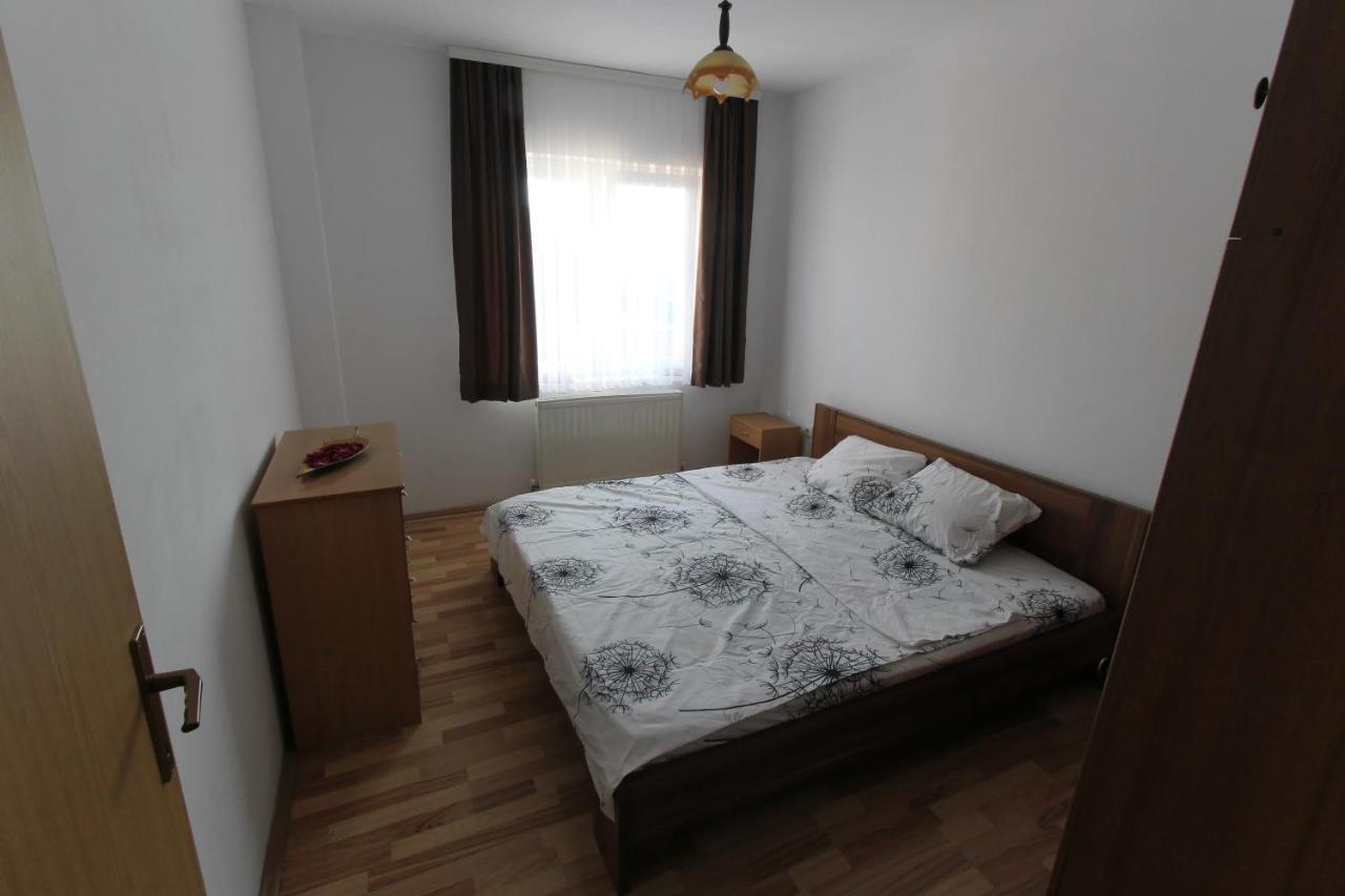 Kasumi Apartment Pristina Eksteriør bilde